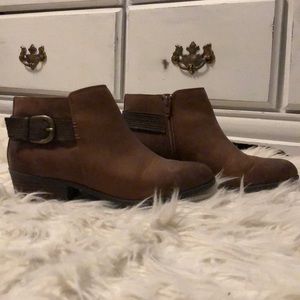 Ankle boots
